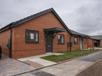 New bungalows at Lincoln Green